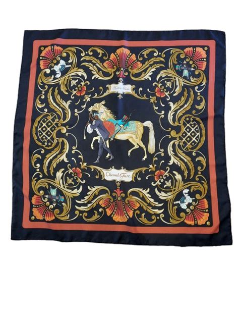 hermes cavallo sopracciglia|the hermes scarf.